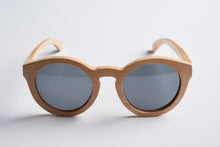 Load image into Gallery viewer, wood sunglasses, engraved sunglasses, bewell sunglasses
