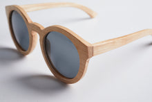 Load image into Gallery viewer, wood sunglasses, engraved sunglasses, bewell sunglasses
